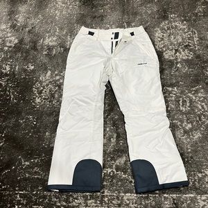 Women’s ski pants size large